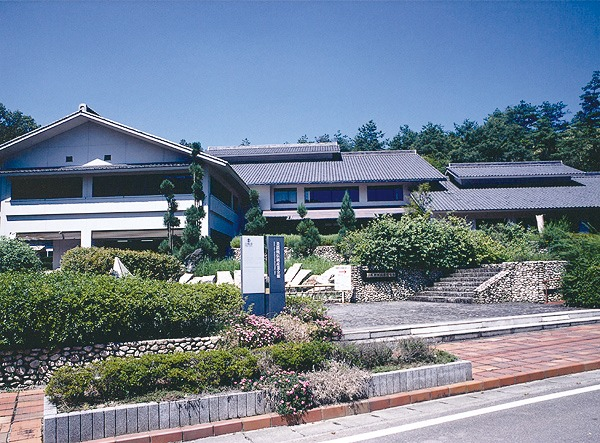 美濃陶芸村周辺の史跡と桜を巡る！